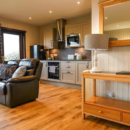Bluebell Lodge 24 With Hot Tub Newton Stewart Dış mekan fotoğraf